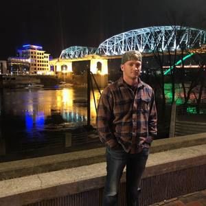 Meet your Posher, Chase